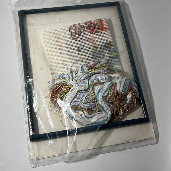 Carousel Horses‎ Needlepoint Kit Golden Bee Frame Included Nursery Girls Decor - Picture 3 of 5